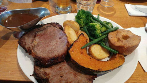 The Entrance Hotel - Accommodation Fremantle 0