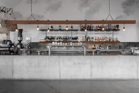 The Hill Bar And Kitchen - Accommodation Fremantle 1