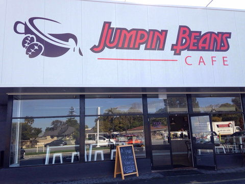 The Mandalay Bus - Accommodation Fremantle 0