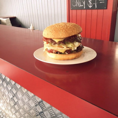 Danny's Burgers - Accommodation Fremantle 0
