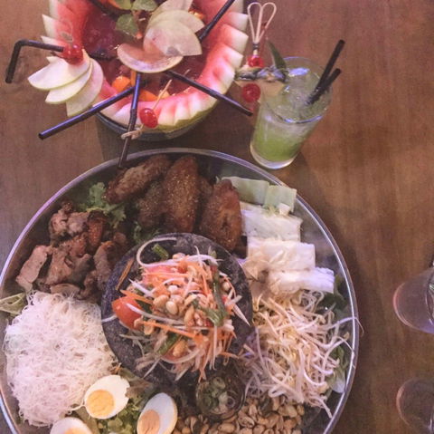 The Full Moon Bar & Restaurant - Accommodation Fremantle 0