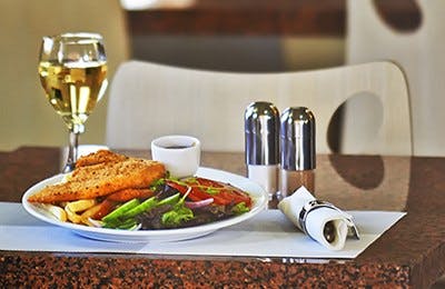 Zeina's Café - Comfort Inn And Suites Burwood - Accommodation Fremantle 0