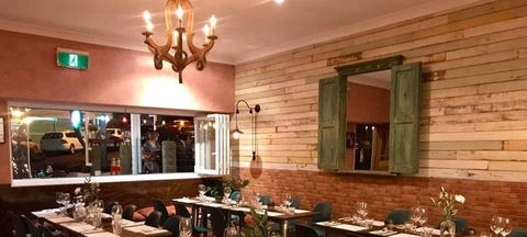 A Treat Of France - Accommodation Fremantle 1