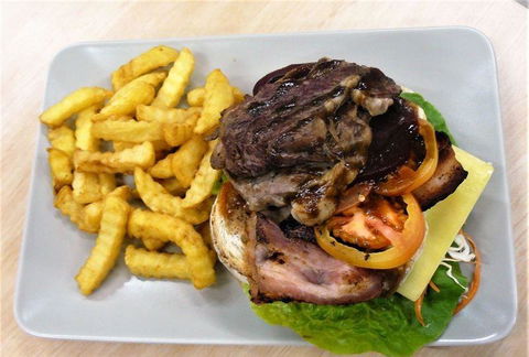 Yellow Belly Cafe - Accommodation Fremantle 12