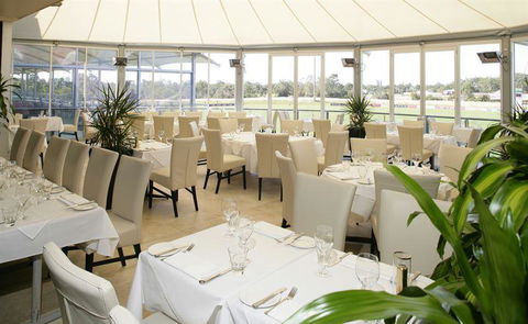 L' Aqua Restaurant - Accommodation Fremantle 1