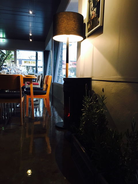 Zev's Bistro - Accommodation Fremantle 5