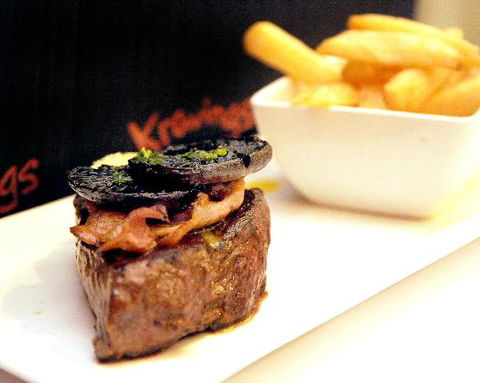 Kravings - Accommodation Fremantle 0