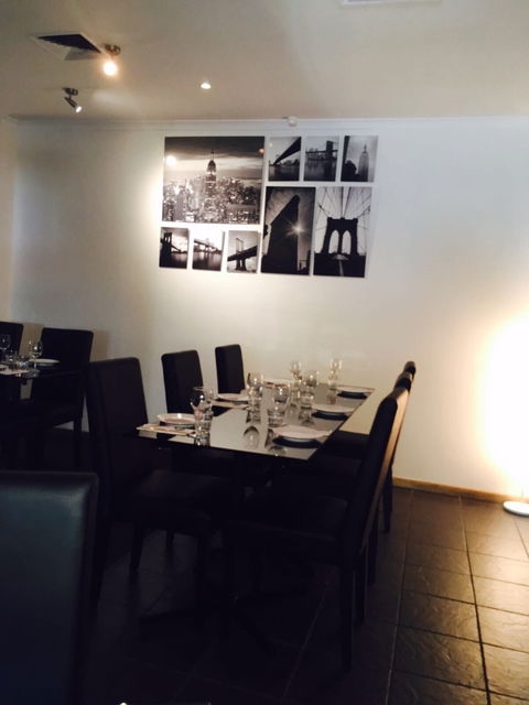 Aurora’s Ristorante & Pizzeria - Accommodation Fremantle 2