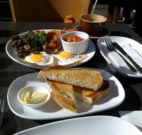 Zebra Lounge - Accommodation Fremantle