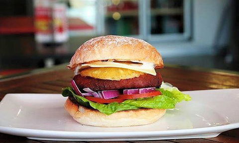 TUBE - The Ultimate Burger Experience - Accommodation Fremantle 8