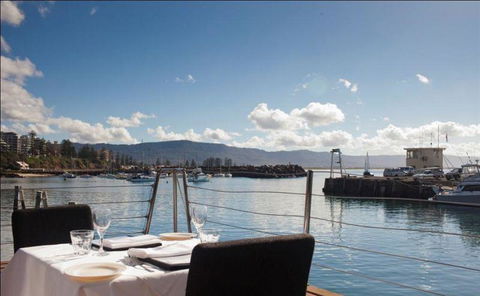 Beaudesert Cafe & Mangiamo Italian - Accommodation Fremantle 16