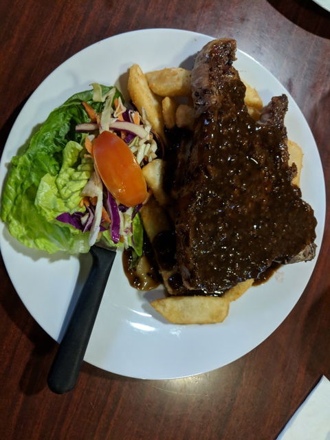 Castle Hotel Bistro - Accommodation Fremantle 1