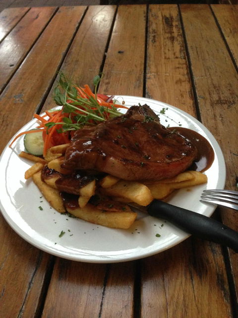 Castle Hotel Bistro - Accommodation Fremantle 2