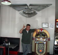 Retro Style Dinning - Accommodation Fremantle