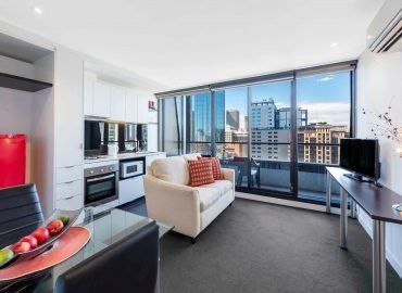Aura On Flinders - Accommodation Fremantle 3