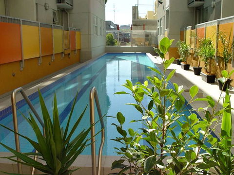 Arrow On Swanston - Accommodation Fremantle 9
