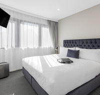 Meriton Suites Kent Street - Accommodation Fremantle