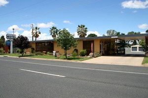 Cootamundra NSW Accommodation Fremantle