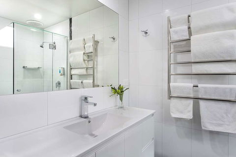 Hamilton Lonsdale Motel - Accommodation Fremantle 2