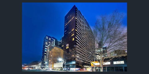 Aura On Flinders - Accommodation Fremantle 0