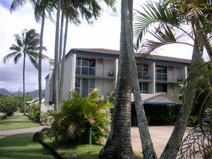 Cairns Holiday Lodge - Accommodation Fremantle 0
