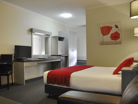 Ibis Styles Adelaide Manor - Accommodation Fremantle 2