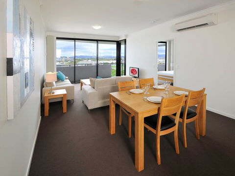 Apartments G60 Gladstone - Accommodation Fremantle 1