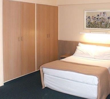Metropolitan Motor Inn - Accommodation Fremantle 0