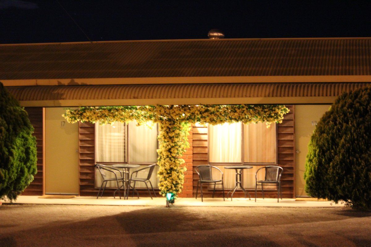 Ariah Park NSW Accommodation Fremantle