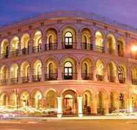 Largs Pier Hotel - Accommodation Fremantle