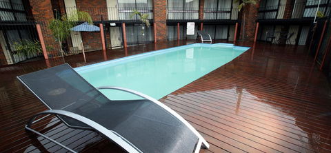 Warrnambool Central Court - Accommodation Fremantle 2