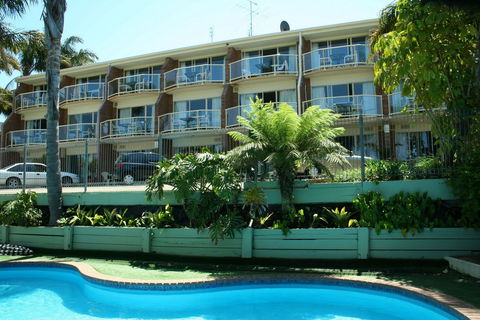 Sapphire Waters Motor Inn - Accommodation Fremantle 0