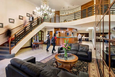 Adelaide Inn - Accommodation Fremantle 1