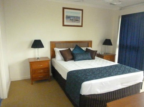 Coral Towers Holiday Apartments - Accommodation Fremantle 1