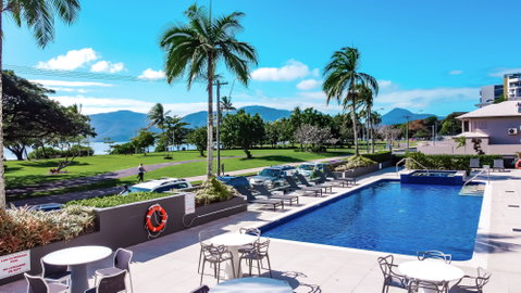 Holiday Inn Cairns Harbourside - Accommodation Fremantle 7