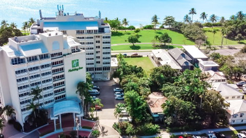 Holiday Inn Cairns Harbourside - Accommodation Fremantle 17