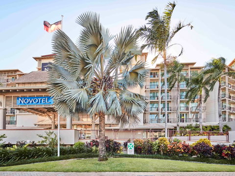 Novotel Cairns Oasis Resort - Accommodation Fremantle 0