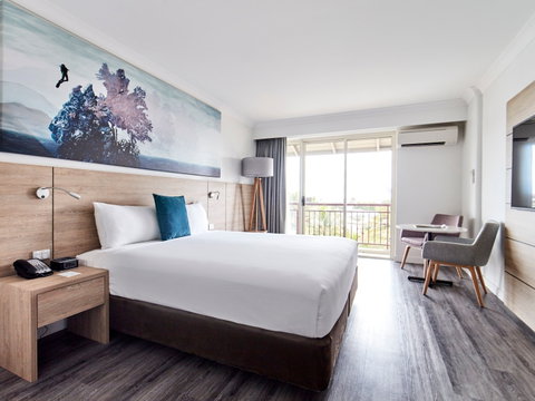 Novotel Cairns Oasis Resort - Accommodation Fremantle 1