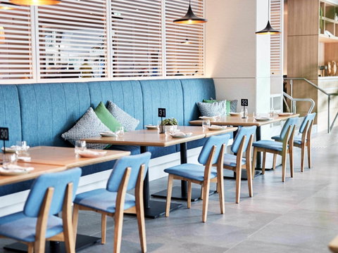 Novotel Cairns Oasis Resort - Accommodation Fremantle 12