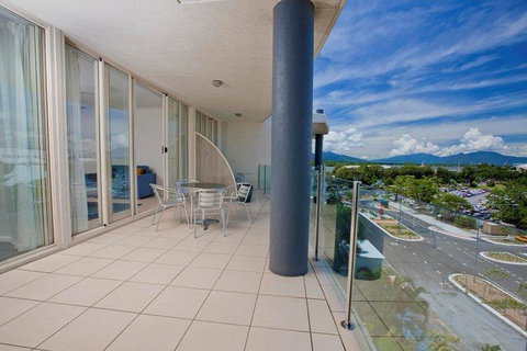 Park Regis City Quays - Accommodation Fremantle 3