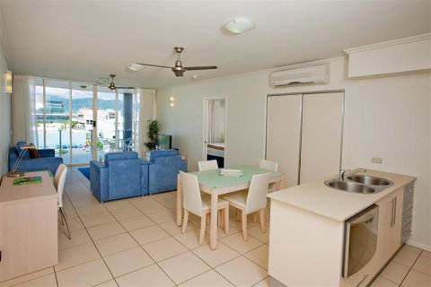 Park Regis City Quays - Accommodation Fremantle 4