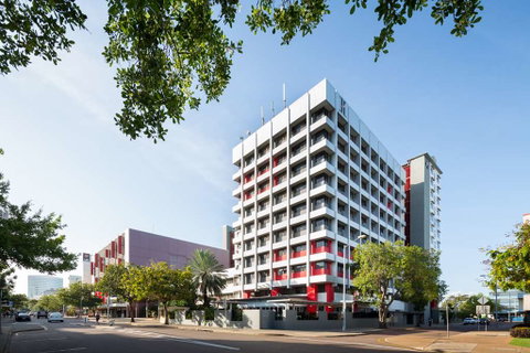 H on Smith Hotel - Accommodation Fremantle 1
