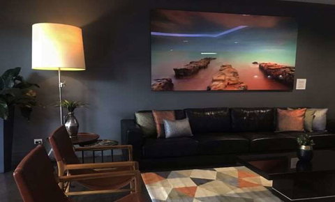 H on Smith Hotel - Accommodation Fremantle 2
