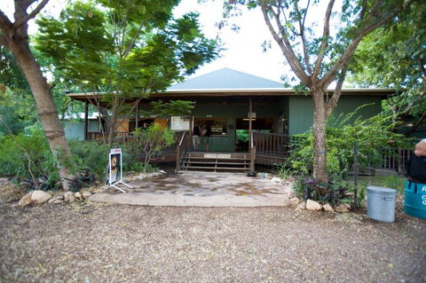 Adels Grove Camping Park Hotel - Accommodation Fremantle 0