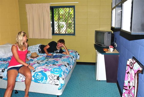 Nomads Cairns Backpackers Resort - Accommodation Fremantle 2