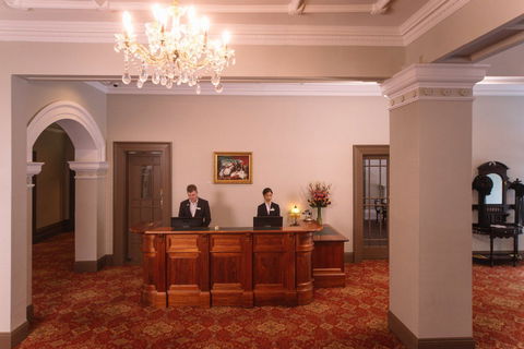 Hadley's Orient Hotel - Accommodation Fremantle 1