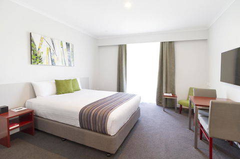 Abode Narrabundah - Accommodation Fremantle 6
