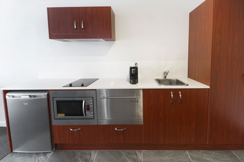 Abode Narrabundah - Accommodation Fremantle 11