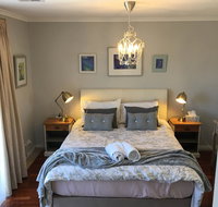 Finches Canberra - Accommodation Fremantle