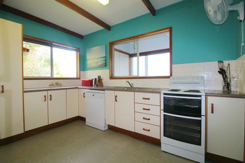 Bally High, 20 Dulconghi Street - Accommodation Fremantle 11